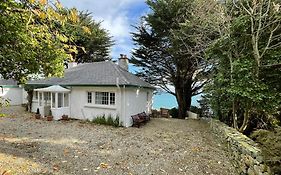 Rocklea Seaside Cottage